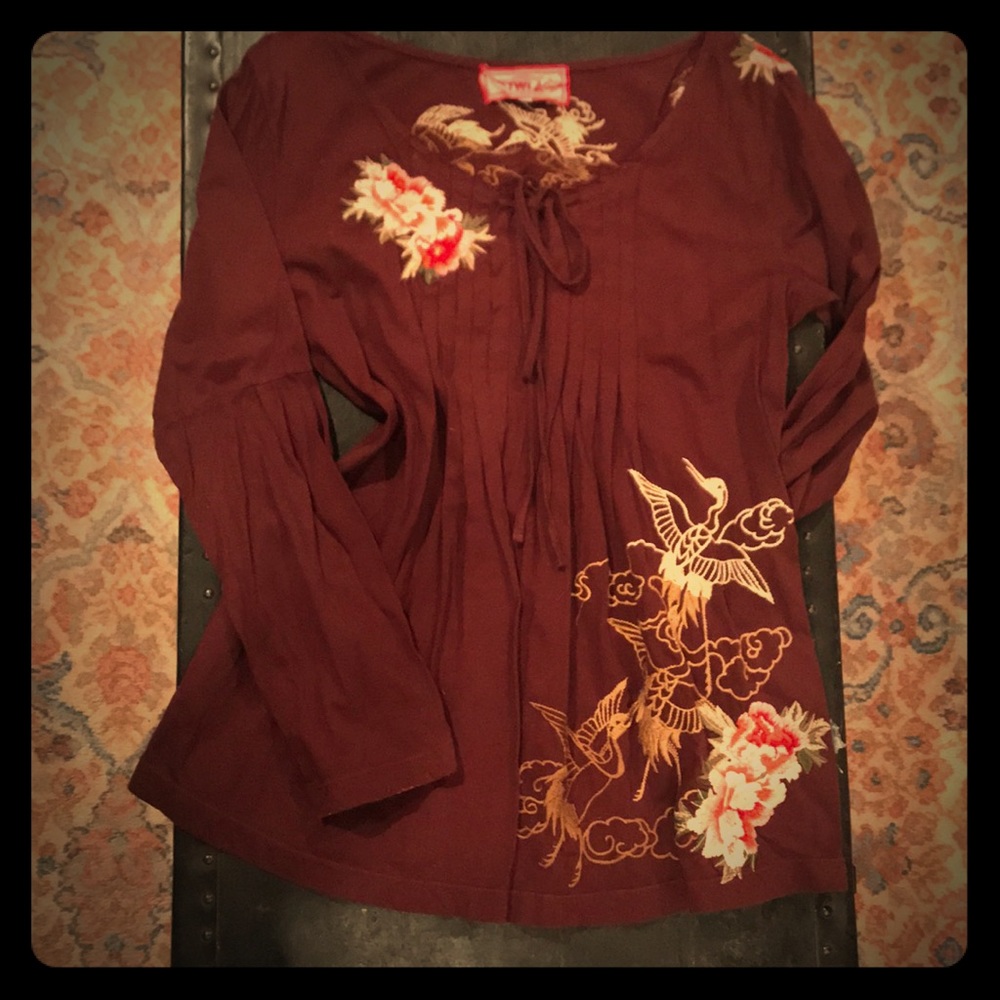 Johnny Was embroidered Top